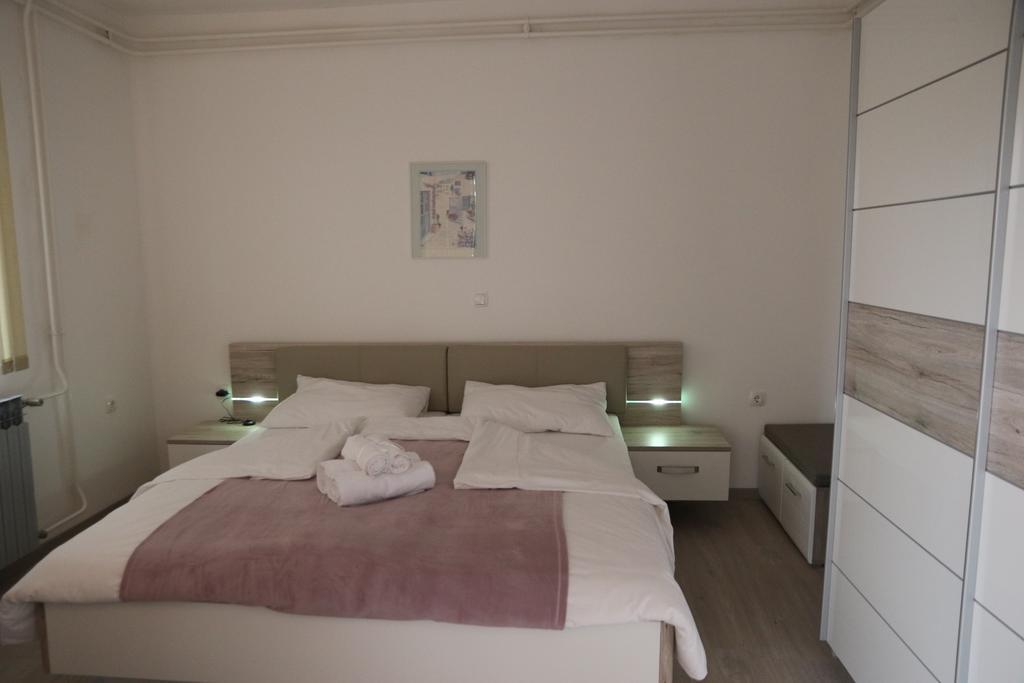 Apartmani Villa Christina Icici Exterior photo